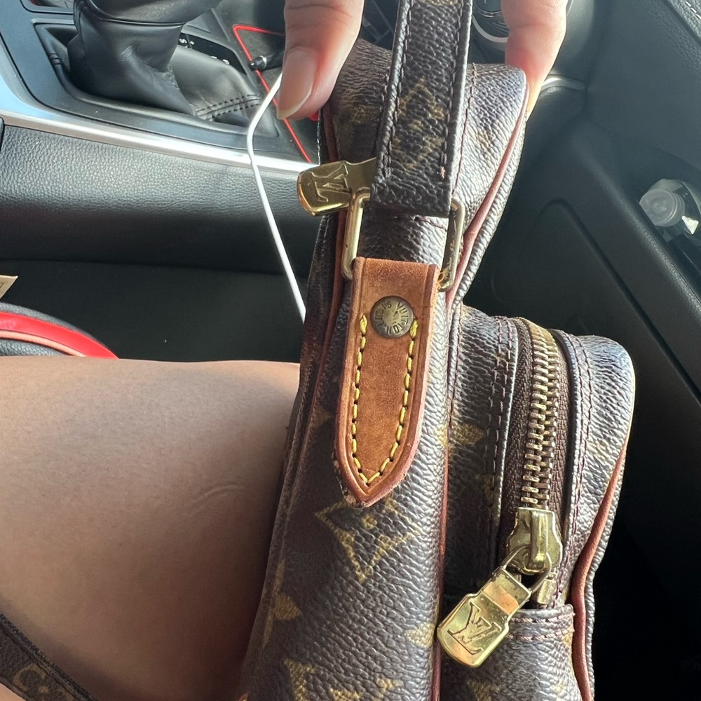 Louis Vuitton Brown Monogram Canvas Crossbody Bag with Tan Accents - Picture 10 of 16